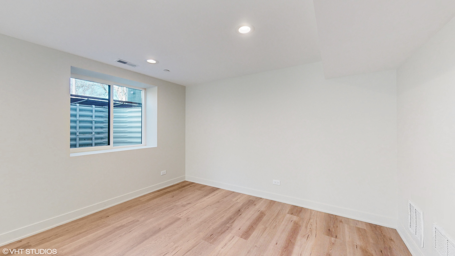 1012 Hastings Street Park Ridge, IL 60068 - Photo 31 of 44 Gallery Image 31