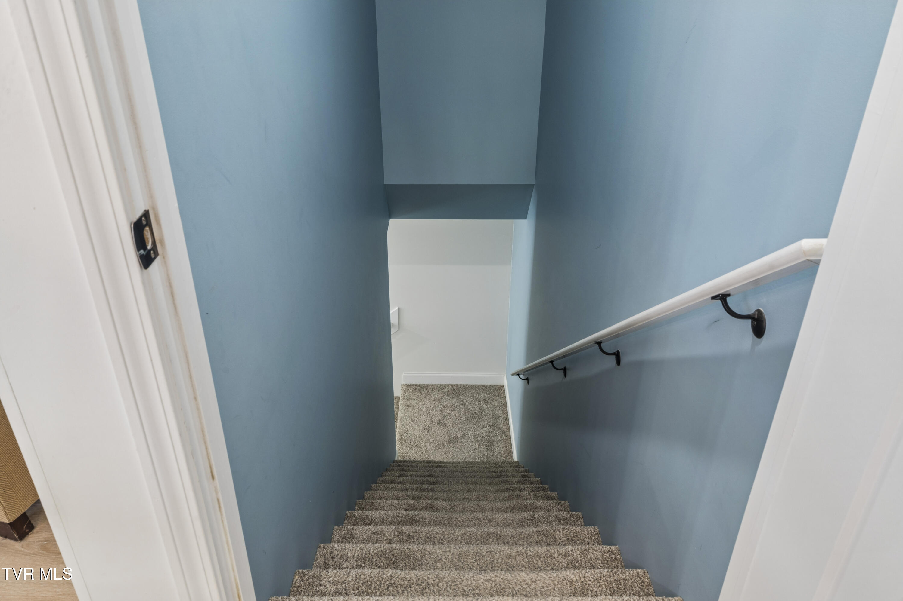 143 Stage Road Jonesborough, TN 37659 - Photo 33 of 48 Basement Stairs