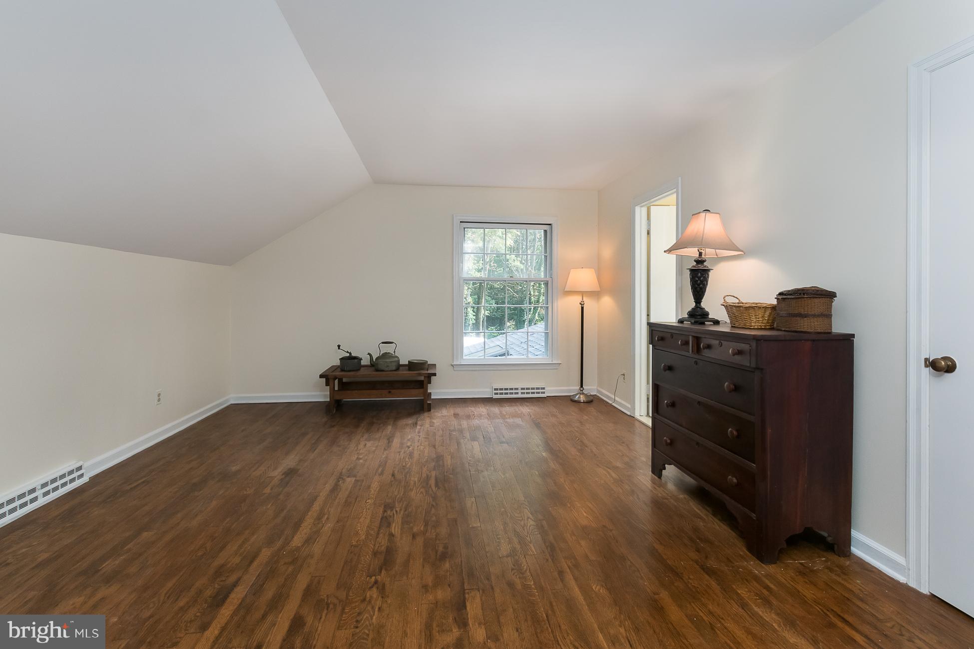 1040 Mercer Road Princeton, NJ 08540 - Photo 24 of 44 (Upstairs) 4th bedroom with full bath