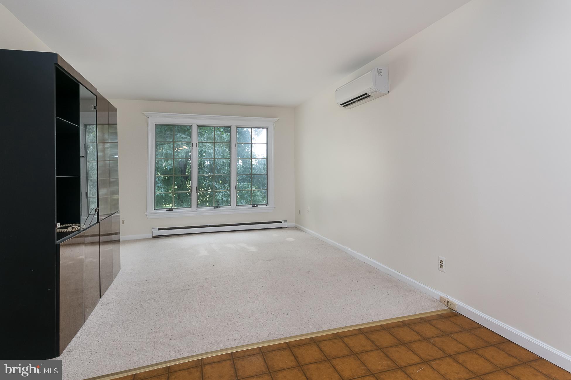 1040 Mercer Road Princeton, NJ 08540 - Photo 28 of 44 6th Bedroom (upstairs)