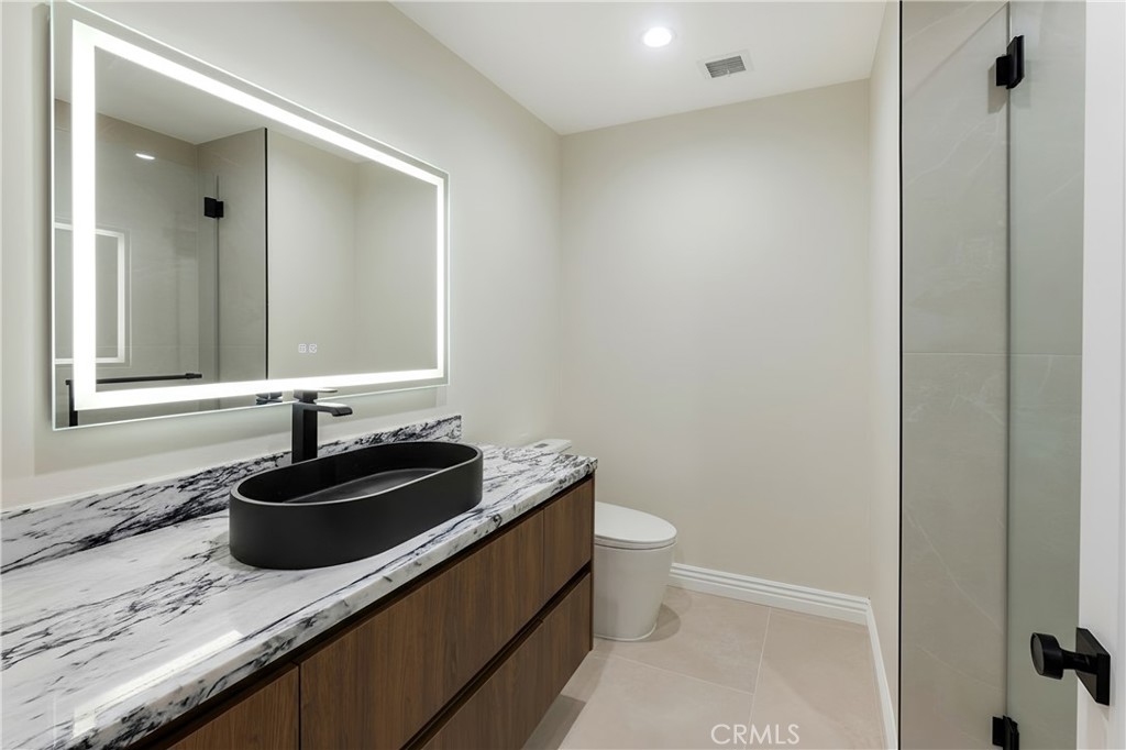 10750 Wilshire Boulevard, Unit 901 Los Angeles, CA 90024 - Photo 21 of 34