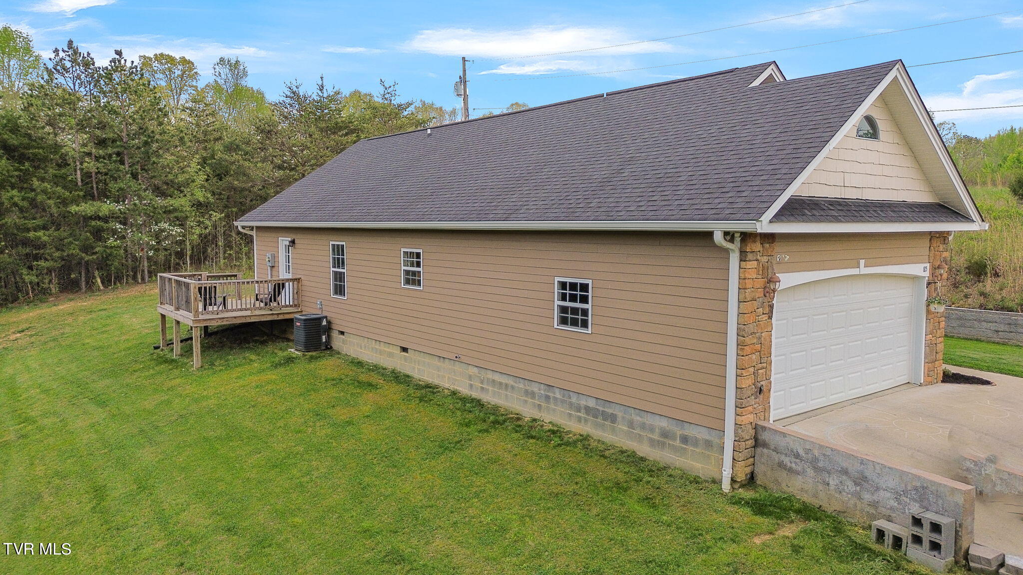 815 Bill Jones Road Afton, TN 37616 - Photo 5 of 27 6-web-or-mls-DJI_0853 copy