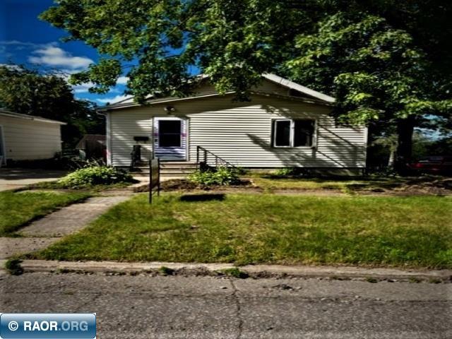 4 Northwest 3rd Street Chisholm, MN 55719 - Photo 1 of 24