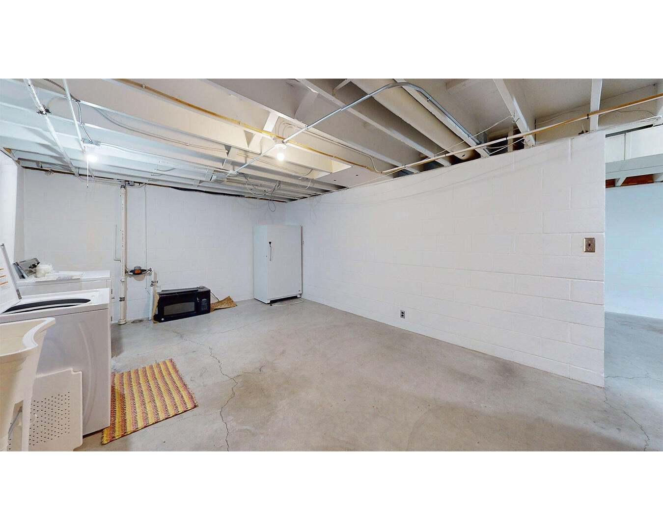 1525 George Street Manitowoc, WI 54220 - Photo 17 of 29 Laundry Room, view 1