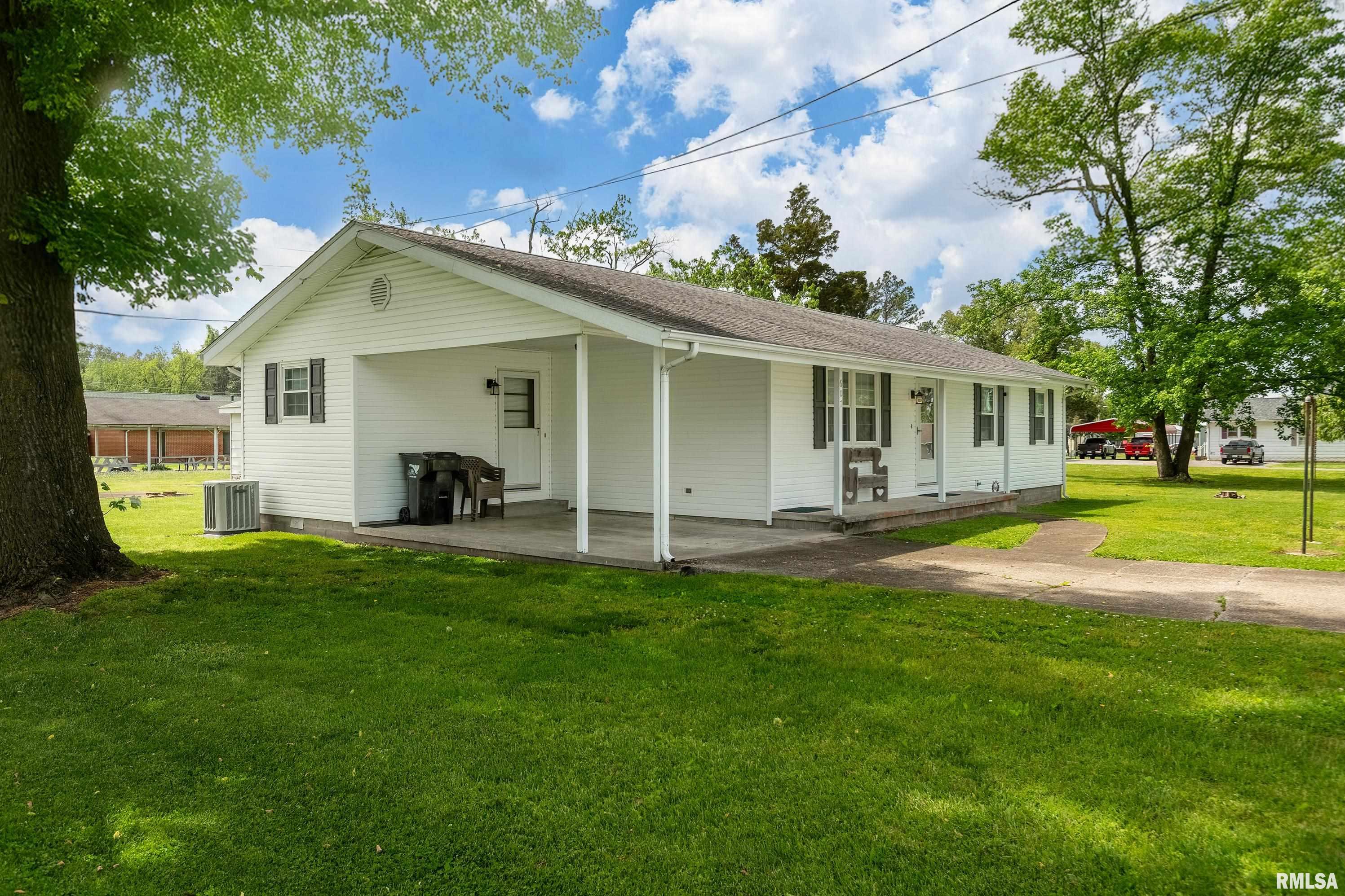 607 Mundy Street Eldorado, IL 62930 - Photo 30 of 32