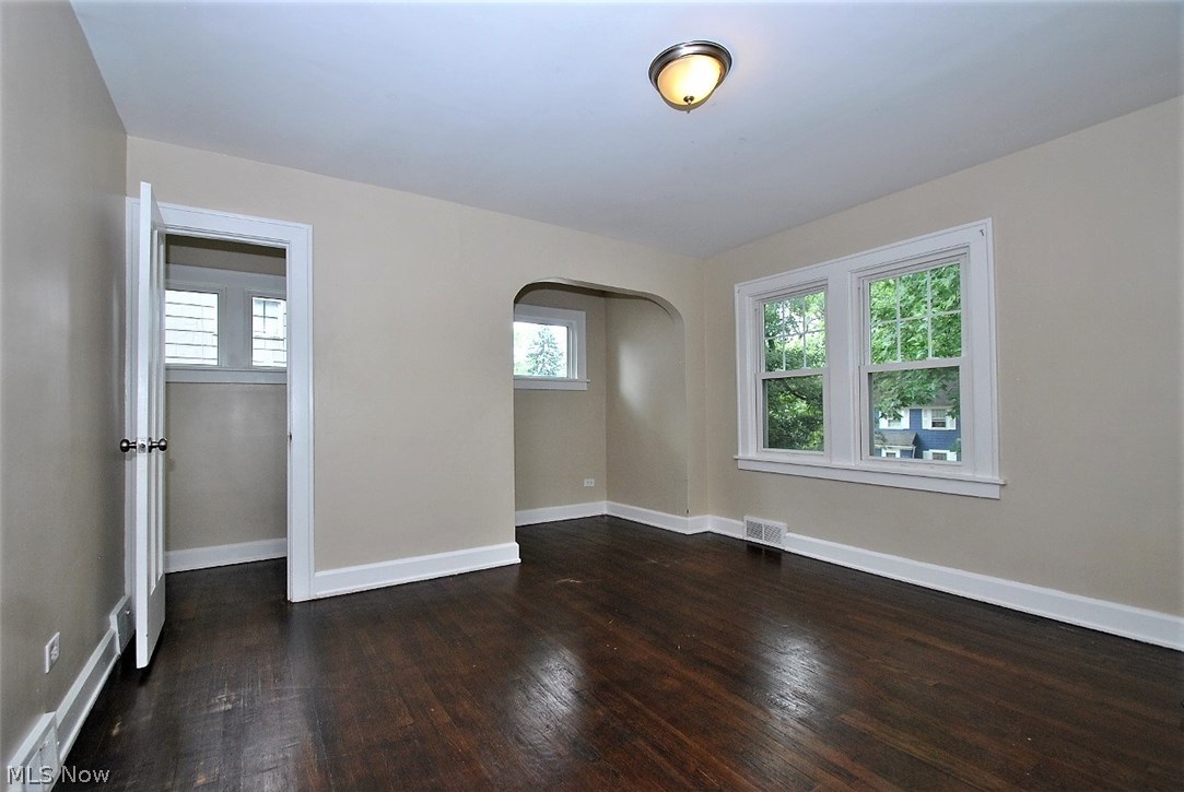 1243 Quilliams Road Cleveland Heights, OH 44121 - Photo 16 of 31