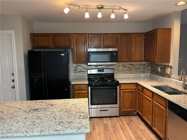 $1,895 | 4714 Castleman Drive, Austin, TX 78725