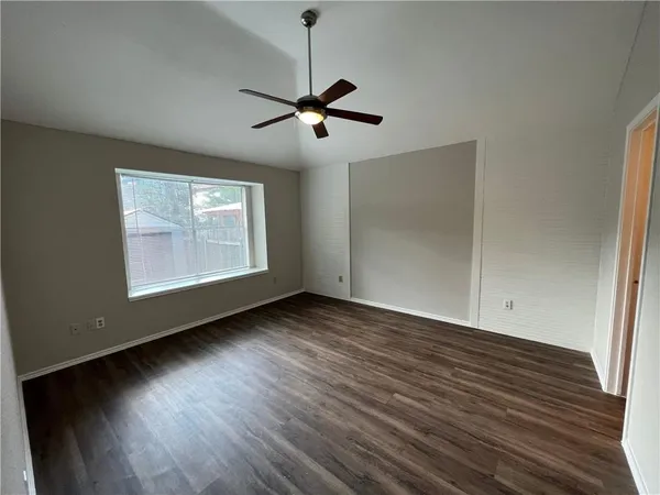 $1,895 | 4714 Castleman Drive, Austin, TX 78725