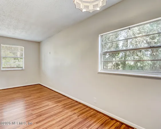 $239,000 | 20 North Dolphin Avenue, Middleburg, FL 32068