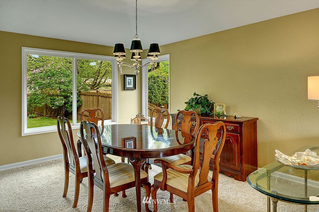 23 236th Place Southwest Bothell, WA 98021 - Photo 5 of 20