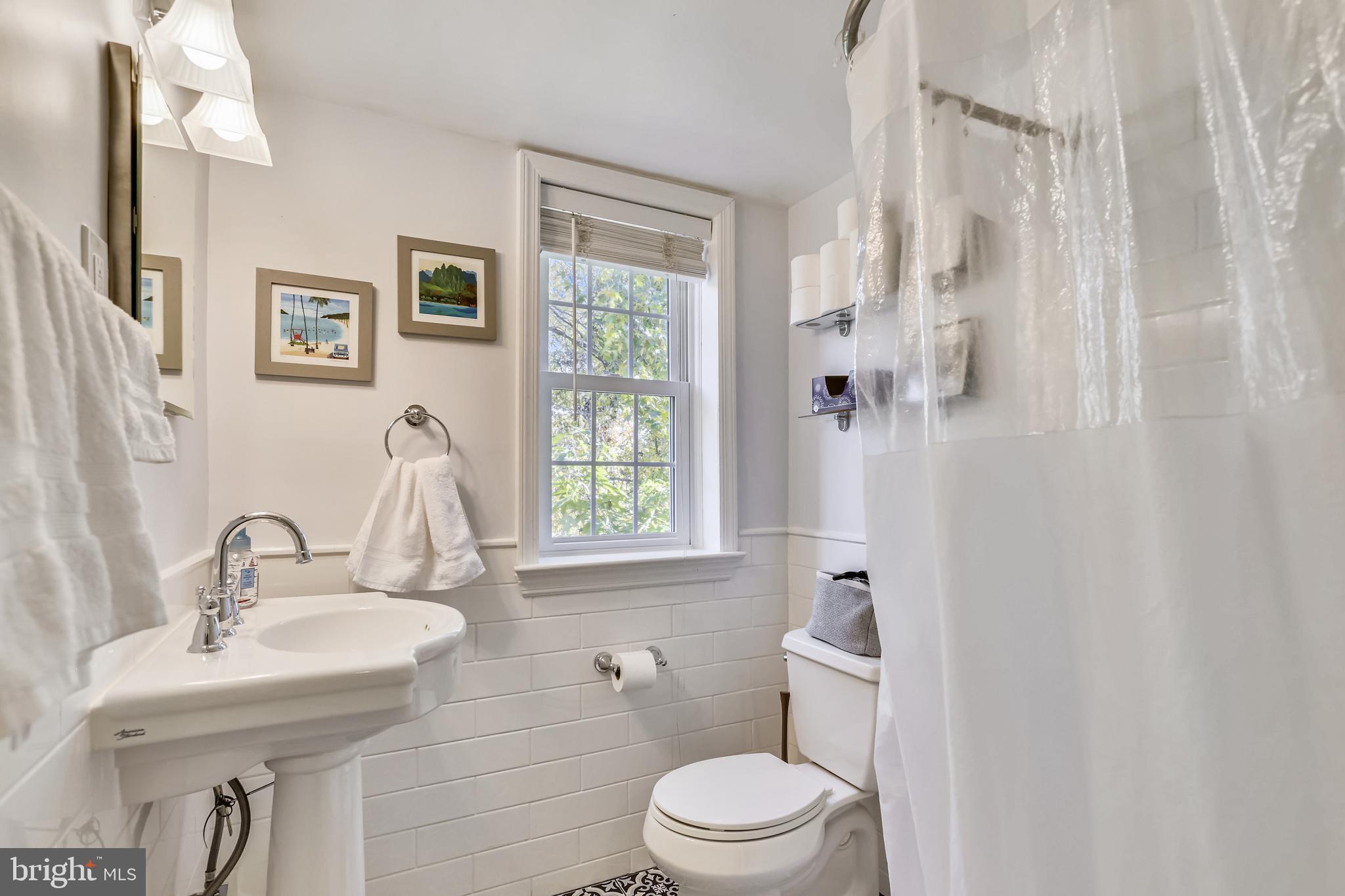 2242 Washington Avenue, Unit 102 Silver Spring, MD 20910 - Photo 13 of 18 Gallery Image 13