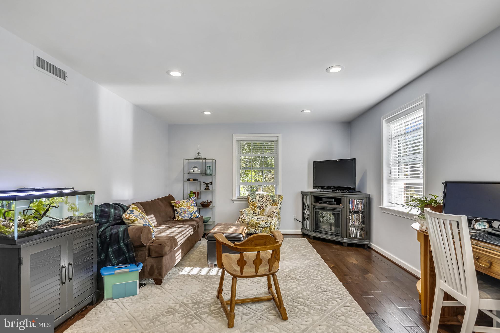 2242 Washington Avenue, Unit 102 Silver Spring, MD 20910 - Photo 6 of 18 Gallery Image 6