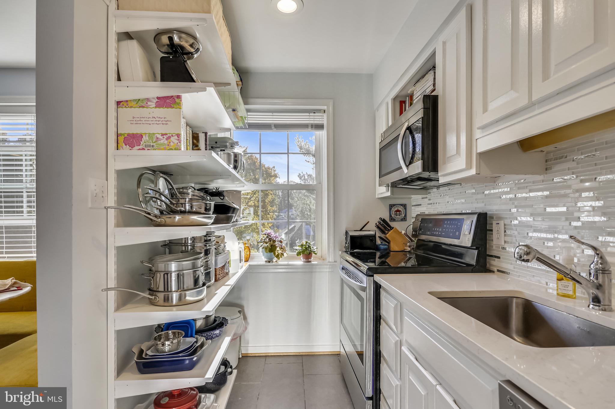 2242 Washington Avenue, Unit 102 Silver Spring, MD 20910 - Photo 8 of 18 Gallery Image 8