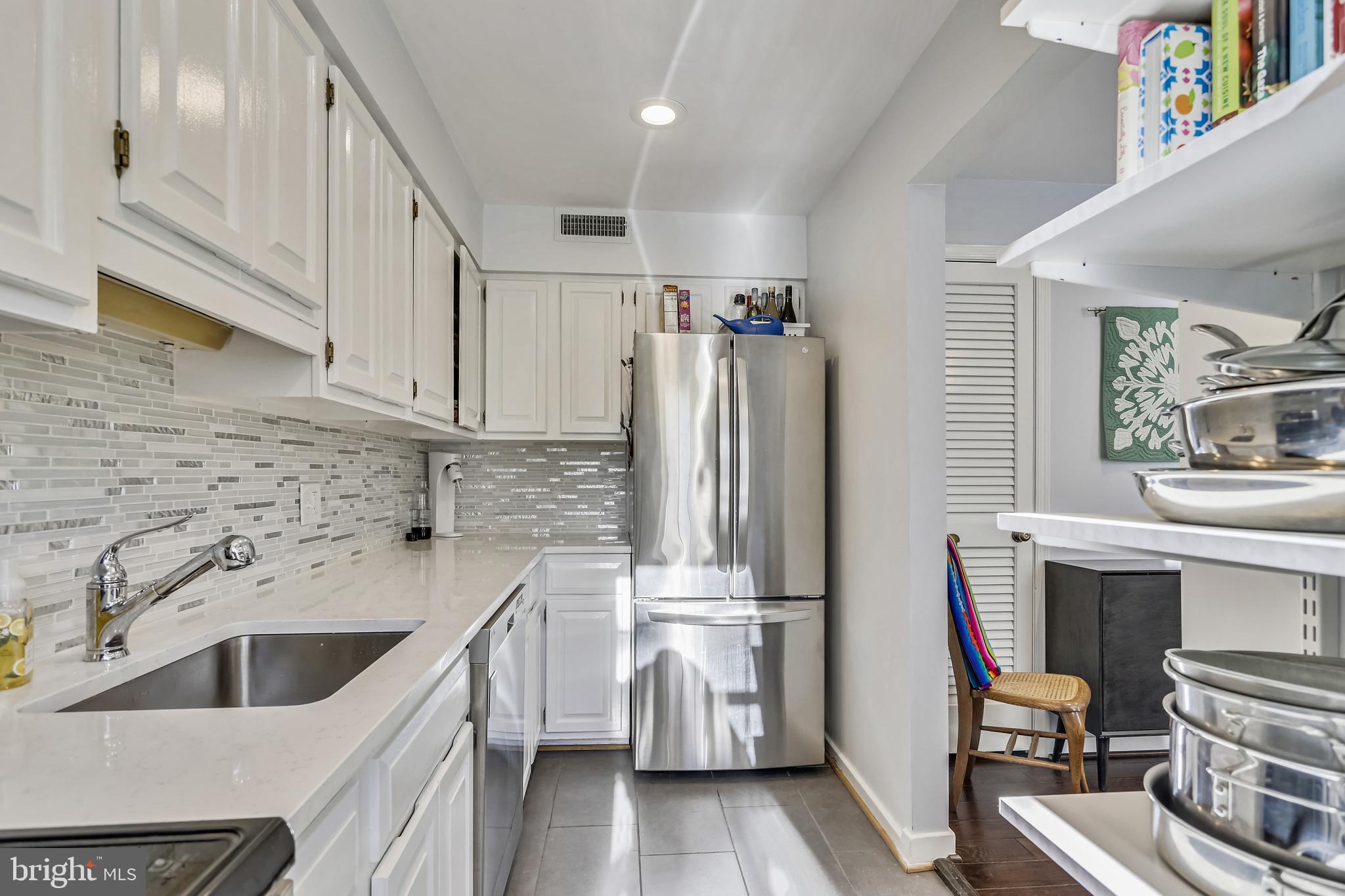 2242 Washington Avenue, Unit 102 Silver Spring, MD 20910 - Photo 9 of 18 Gallery Image 9