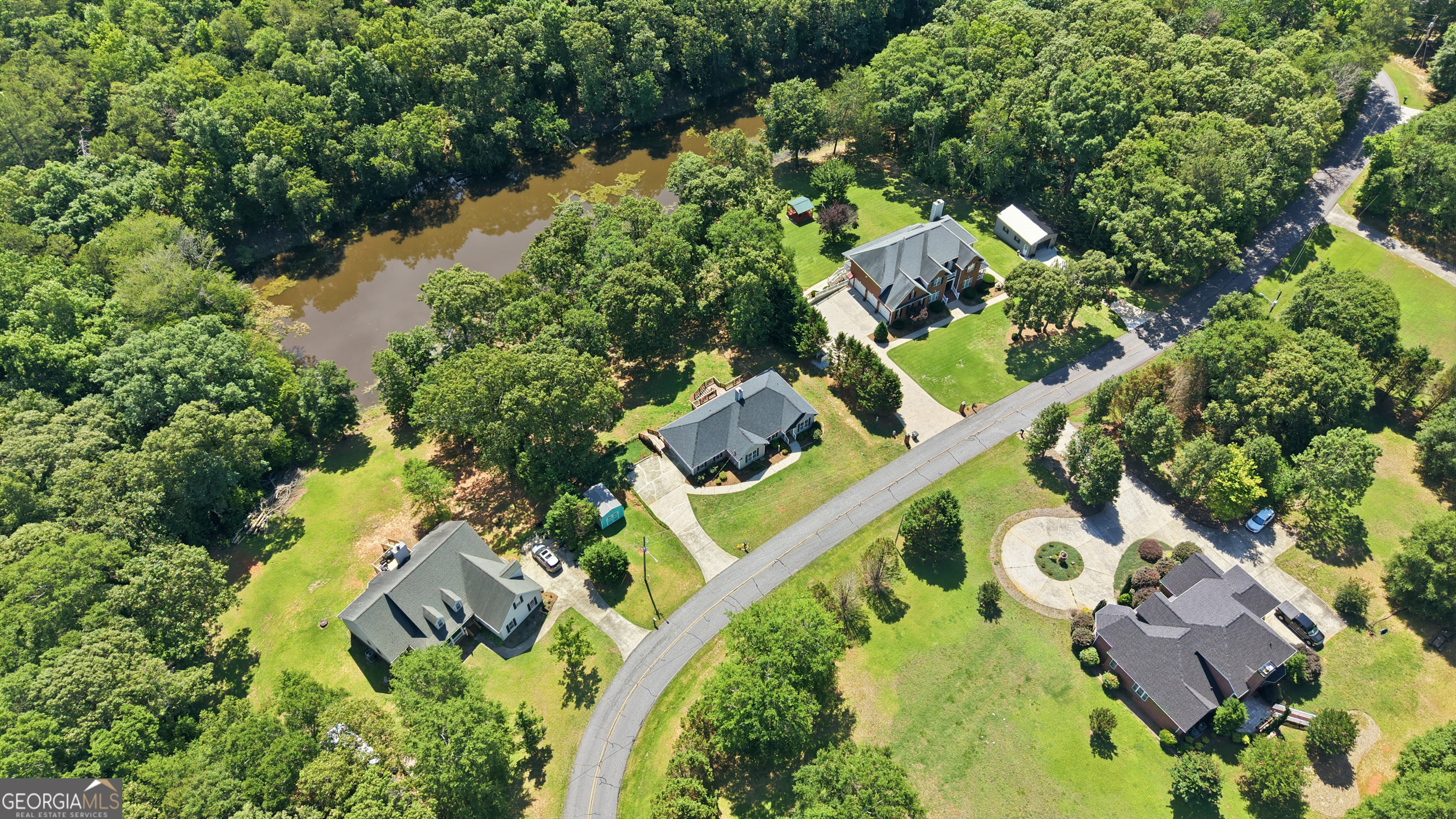171 Winding Way Hartwell, GA 30643 - Photo 33 of 37 an aerial view of a house with outdoor space