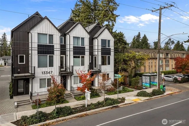 $795,000 | 13347 Greenwood Avenue North, Unit C, Seattle, WA 98133