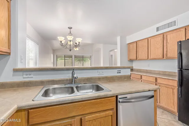 $2,100 | 2521 West Desert Spring Way, Queen Creek, AZ 85144