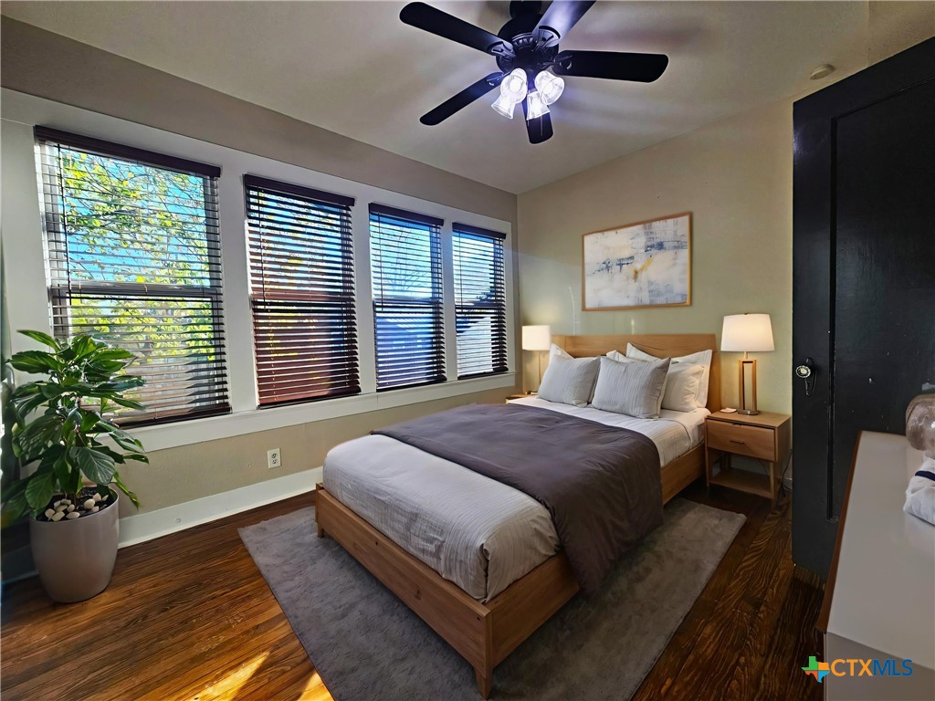 624 South Austin Street Seguin, TX 78155 - Photo 24 of 38 Virtually Staged: Bedroom Two