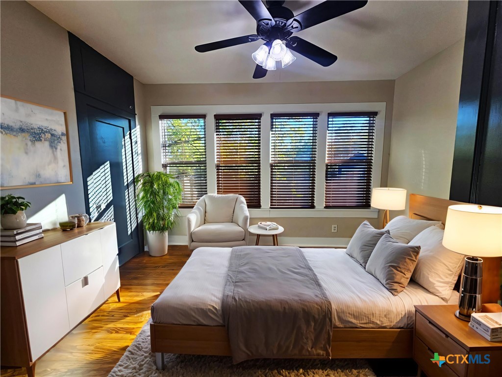 624 South Austin Street Seguin, TX 78155 - Photo 25 of 38 Virtually Staged: Bedroom Two
