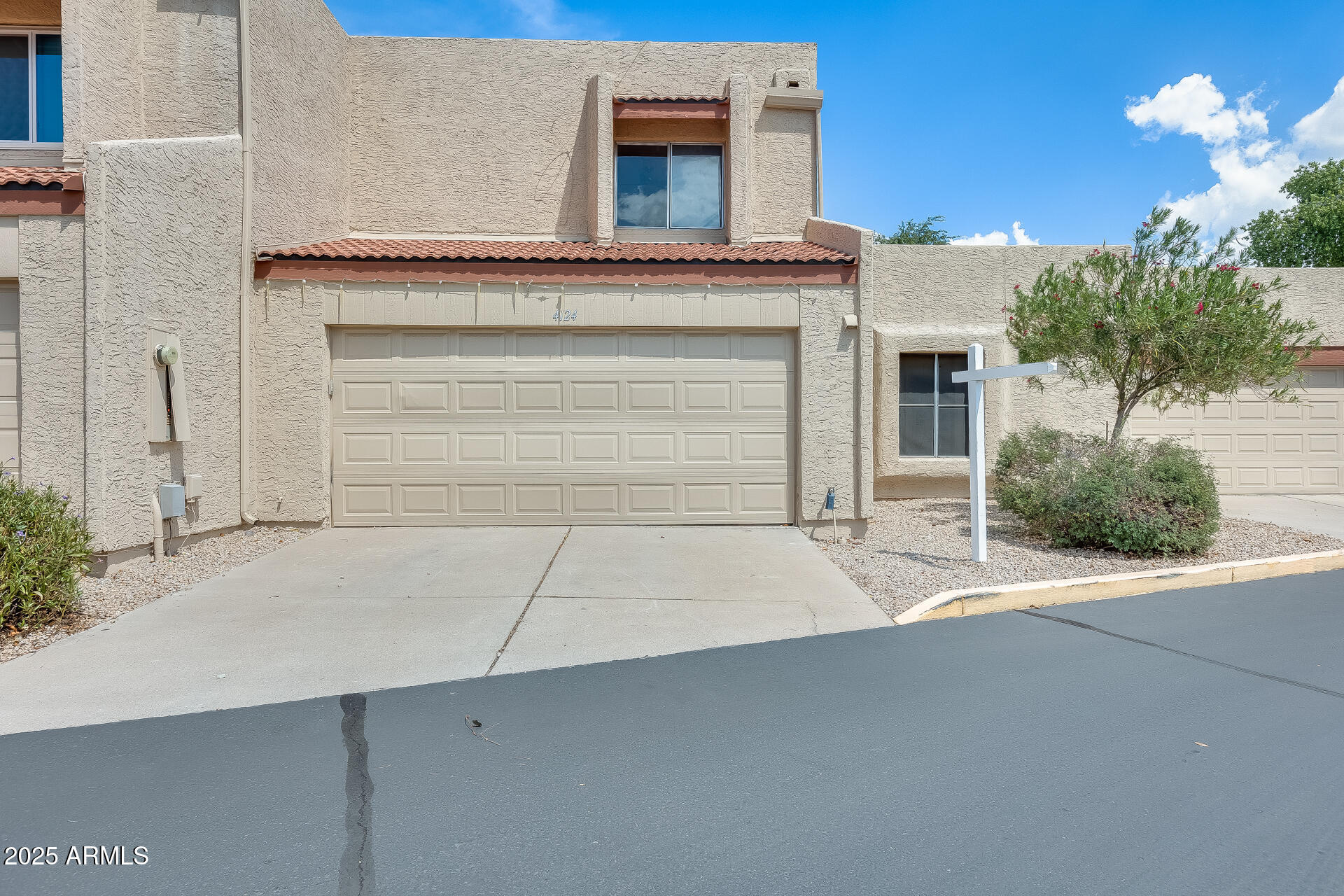 4124 West Boca Raton Road Phoenix, AZ 85053 - Photo 5 of 37 Gallery Image 5