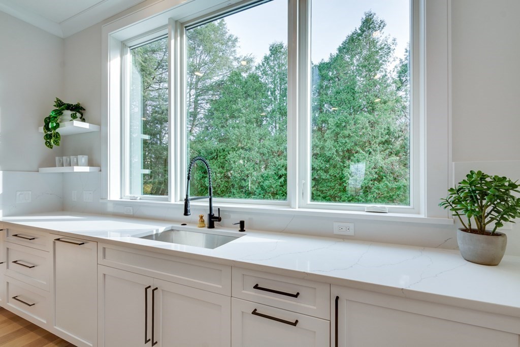 36 Silver Birch Road Newton, MA 02468 - Photo 12 of 39