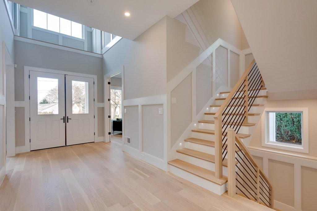 36 Silver Birch Road Newton, MA 02468 - Photo 3 of 39