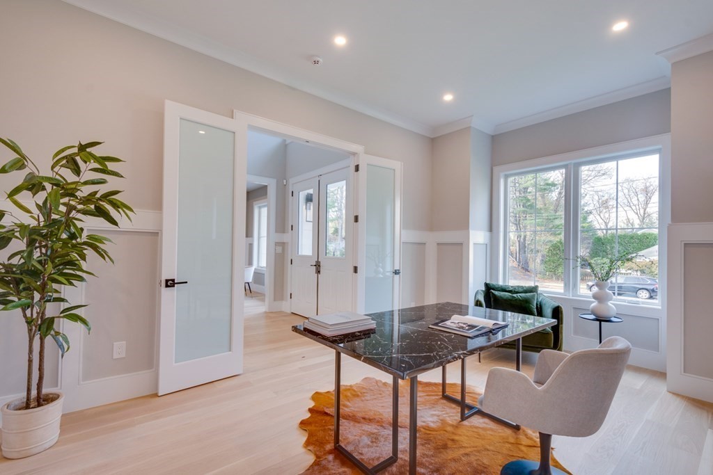 36 Silver Birch Road Newton, MA 02468 - Photo 4 of 39