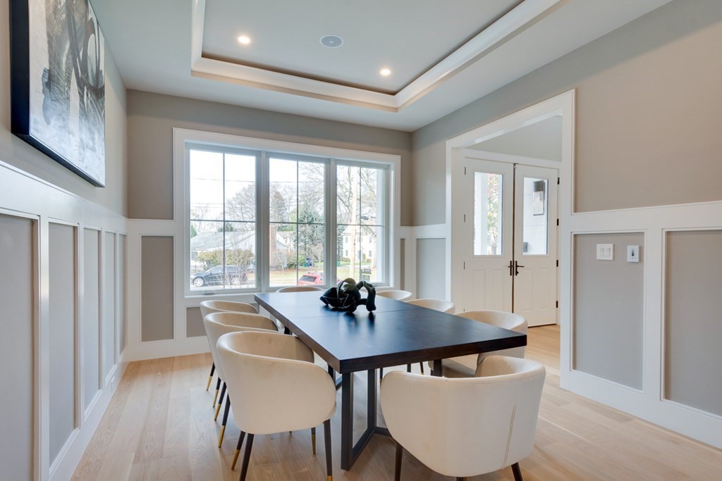 36 Silver Birch Road Newton, MA 02468 - Photo 5 of 39