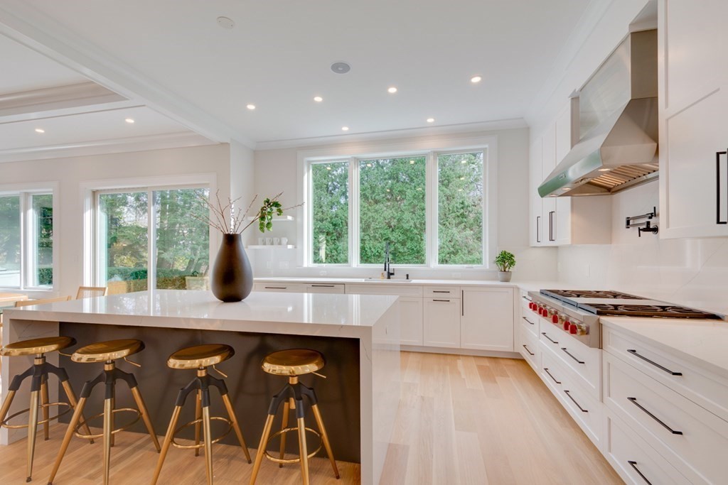 36 Silver Birch Road Newton, MA 02468 - Photo 10 of 39