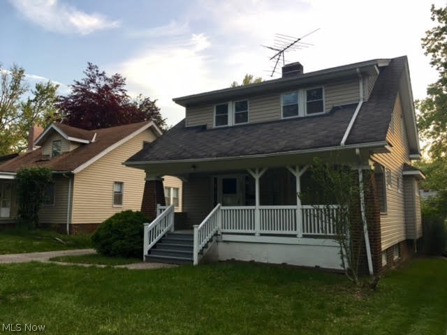 882 Montford Road Cleveland Heights, OH 44121 - Photo 2 of 35