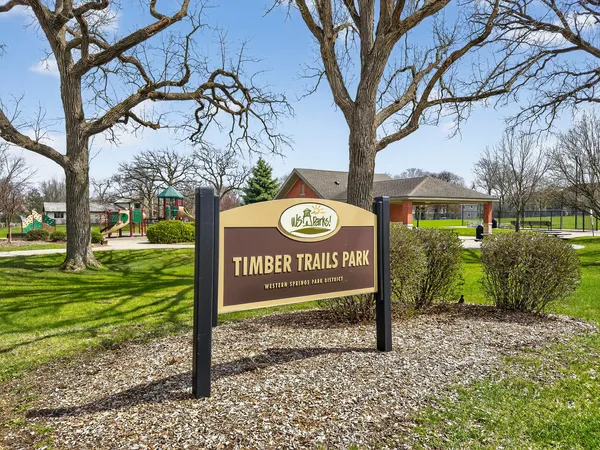 $1,449,900 | 5916 Parkview Drive, Western Springs, IL 60558