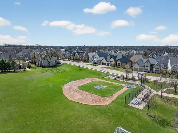 $1,449,900 | 5916 Parkview Drive, Western Springs, IL 60558