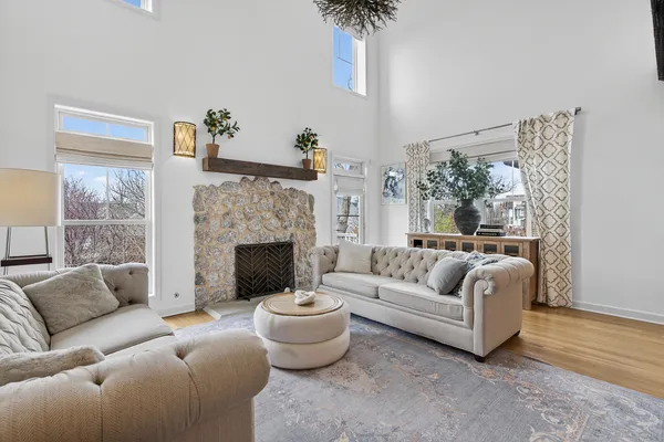 $1,449,900 | 5916 Parkview Drive, Western Springs, IL 60558