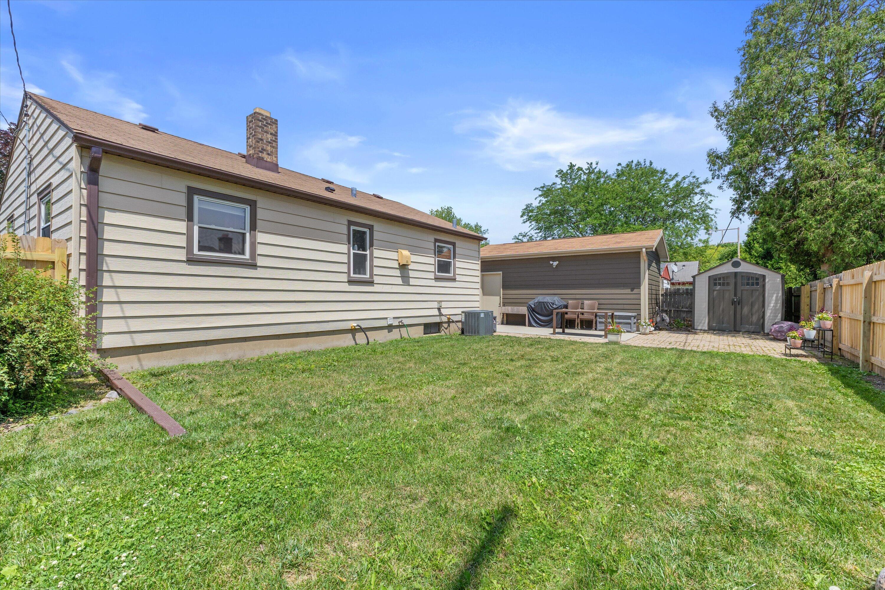 3915 55th Street Kenosha, WI 53144 - Photo 21 of 23 21-KCM-112