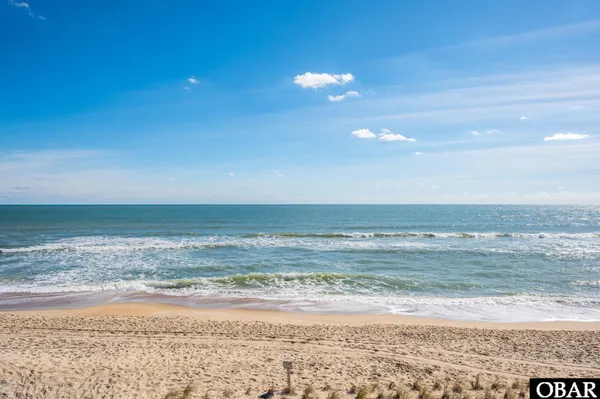 $1,200,000 | 41237 Ocean View Drive, Avon, NC 27915