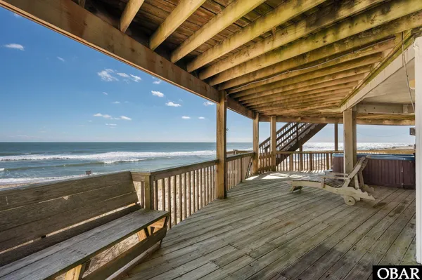 $1,200,000 | 41237 Ocean View Drive, Avon, NC 27915