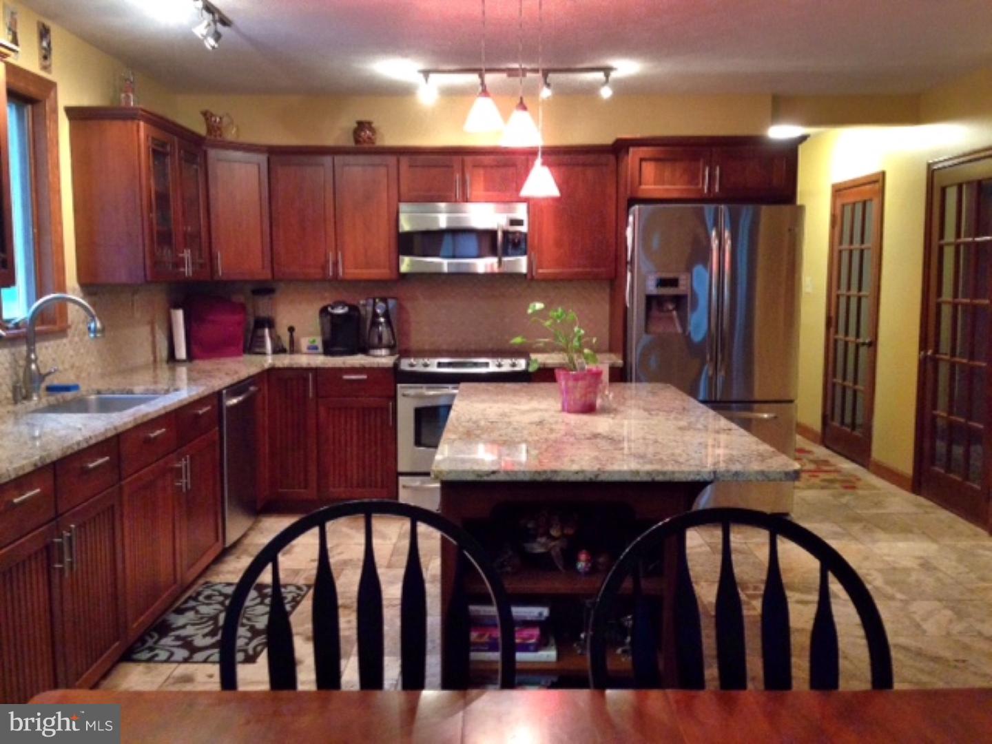 680 Store Road Harleysville, PA 19438 - Photo 4 of 21 Kitchen
