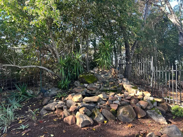 $4,999 | Undisclosed Address, Santa Rosa, CA 95404