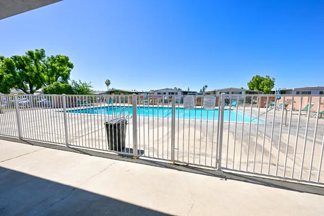 $120,000 | 105 West Herndon Avenue, Unit 18, Fresno, CA 93704