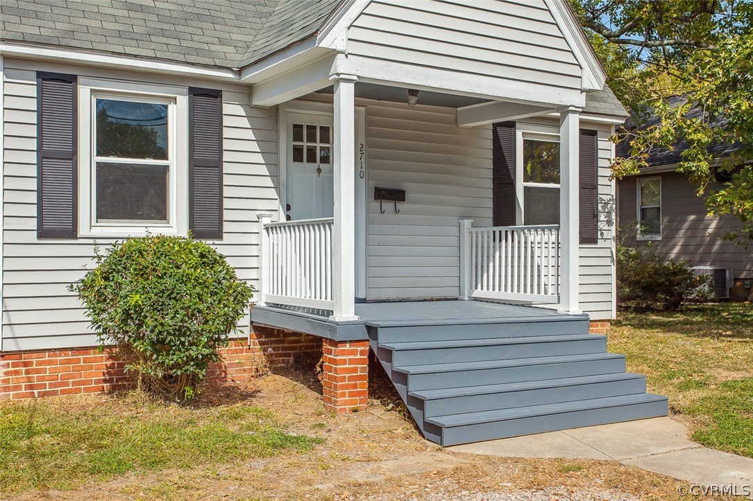 2710 Maplewood Road Henrico, VA 23228 - Photo 2 of 18 Gallery Image 2