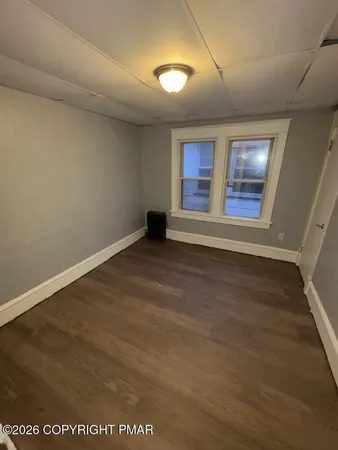 $1,495 | 21 Edison Street, Wilkes Barre, PA 18702