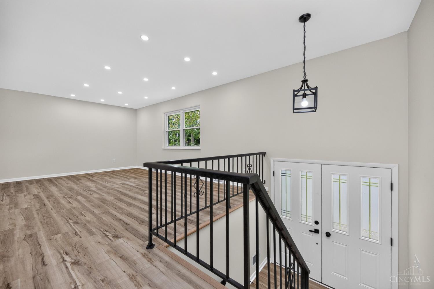 4074 East Kemper Road Sharonville, OH 45241 - Photo 7 of 51