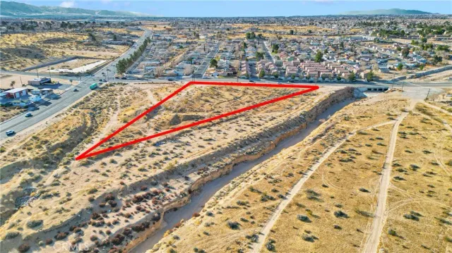 a view of a sky view