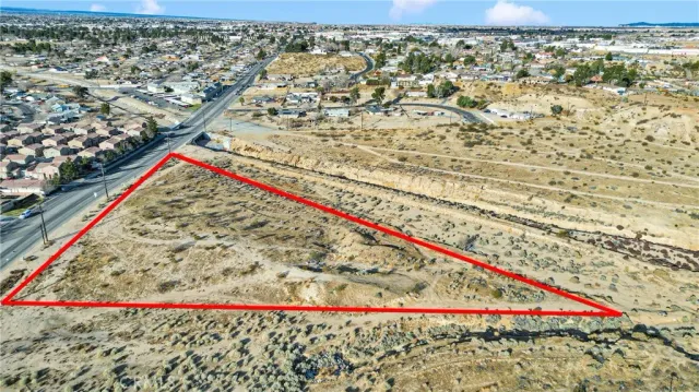 a view of a terrace space