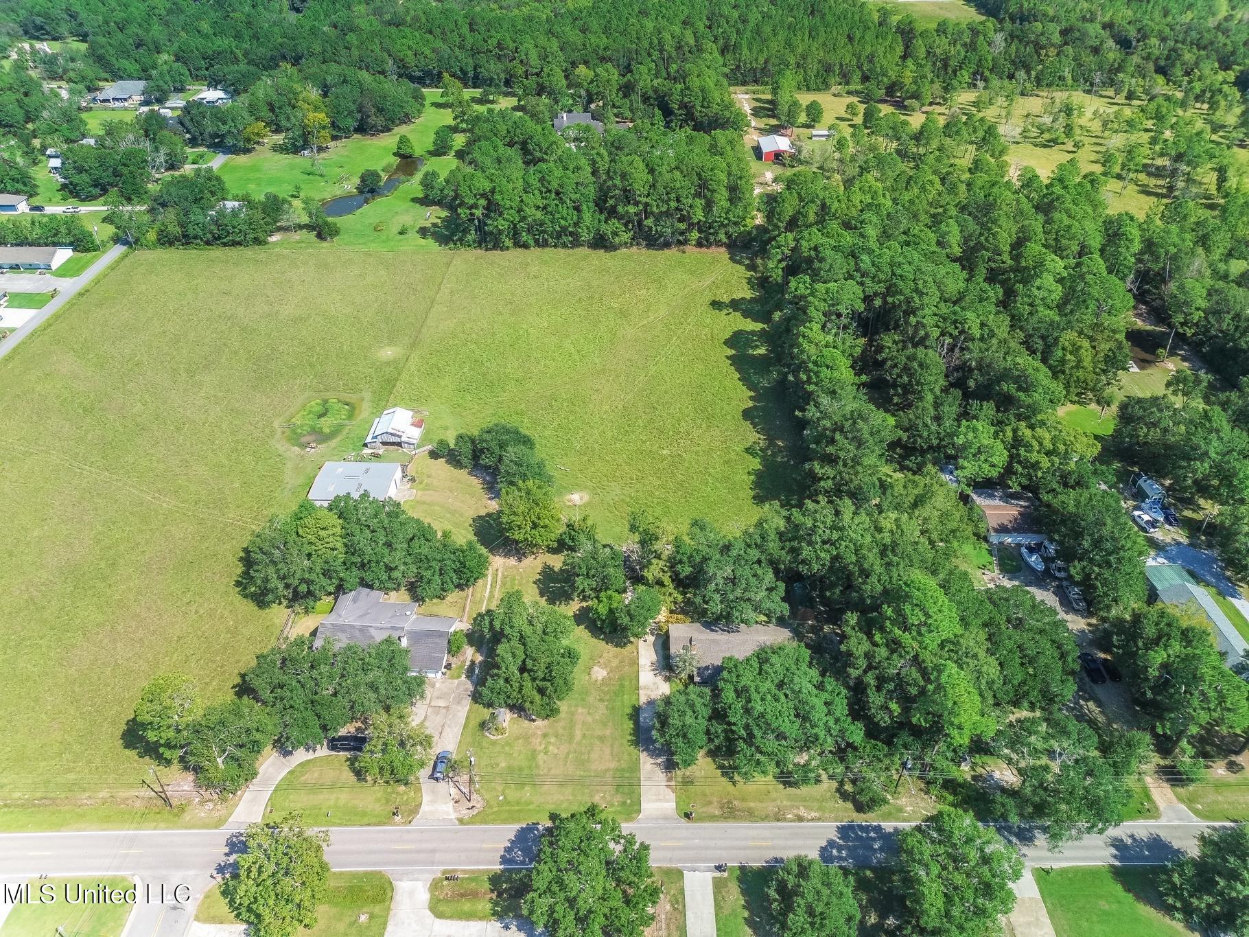 20222 Daugherty Road Long Beach, MS 39560 - Photo 27 of 31 Photo Sep 11 2025, 11 50 17 PM