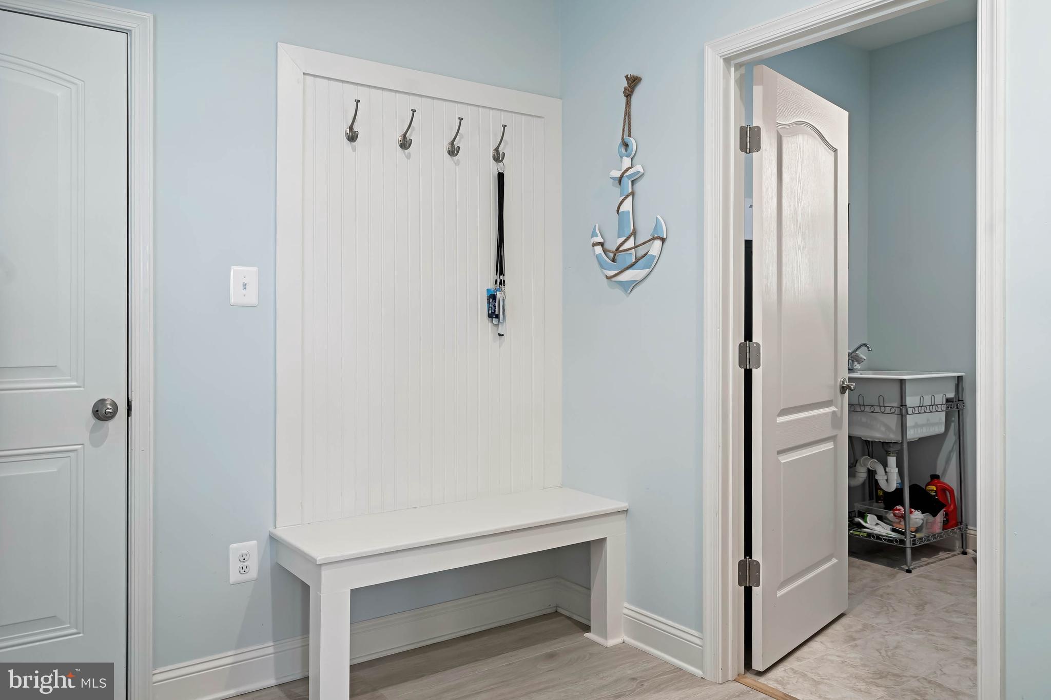 31502 Rockwood Road Ocean View, DE 19967 - Photo 5 of 83