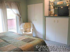 105 Royal Ridge Road Clyde, NC 28721 - Photo 3 of 12