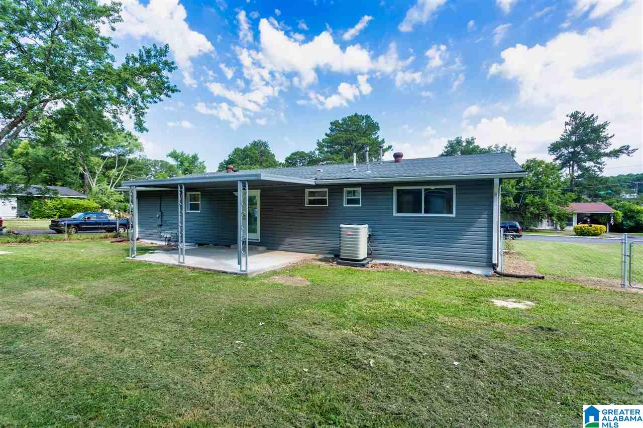 1813 Briar Meadow Road Birmingham, AL 35210 - Photo 7 of 33