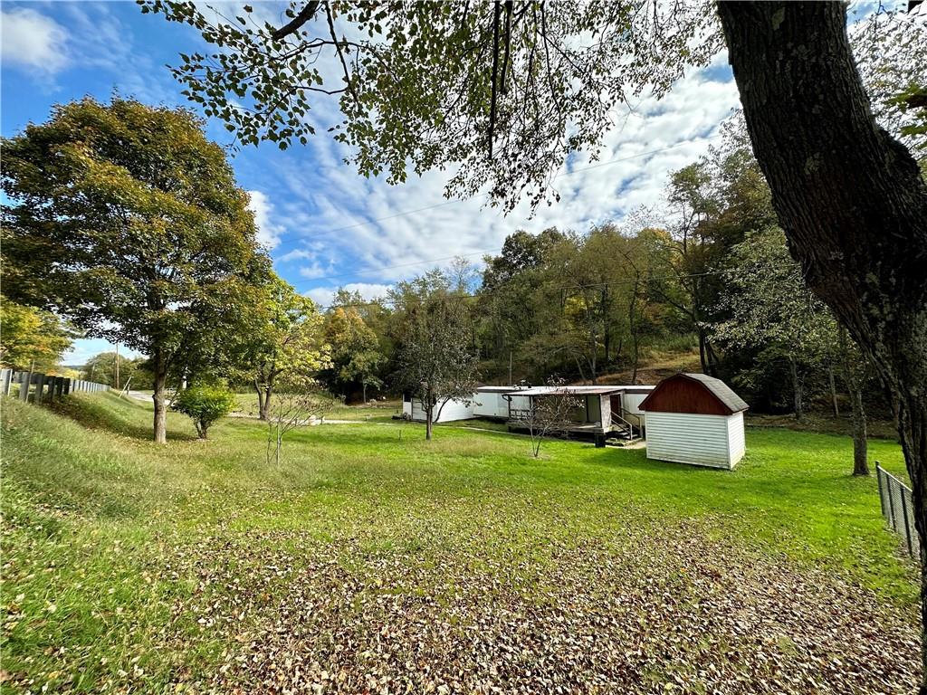 274 Sugar Run Road Waynesburg, PA 15370 - Photo 2 of 13 Gallery Image 2