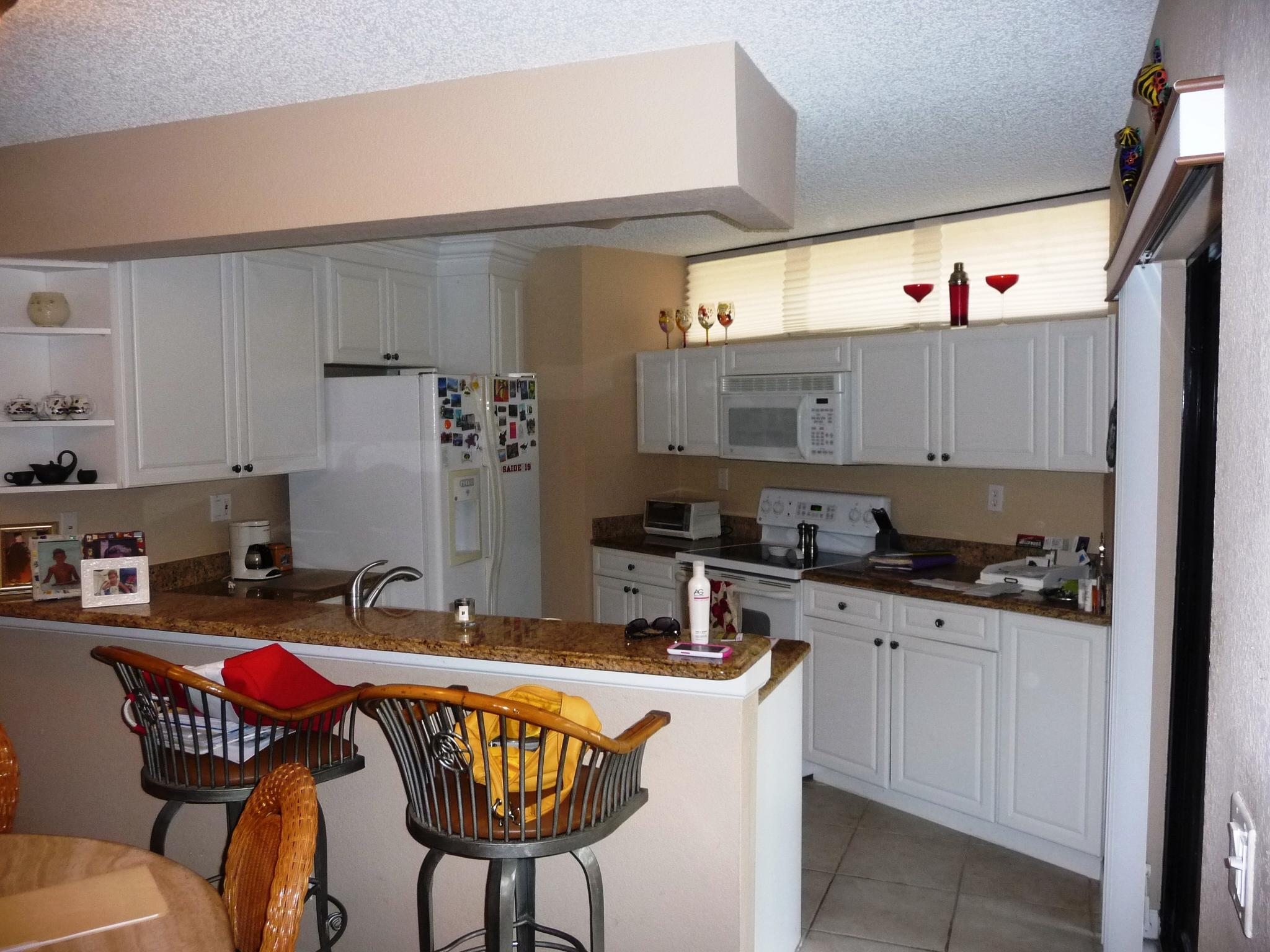 8129 Severn Drive, Unit A Boca Raton, FL 33433 - Photo 5 of 22 Puchaty 018